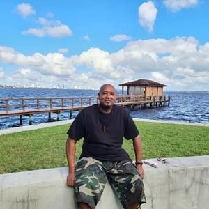 Meet your Posher, Donell